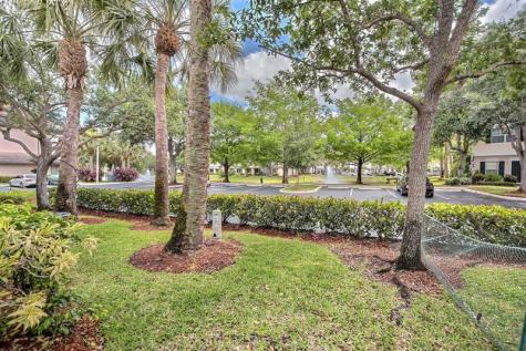 154 SW 96th Terrace Plantation FL 33324