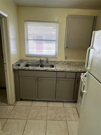 380 SW 27th Terrace Fort Lauderdale FL 33312