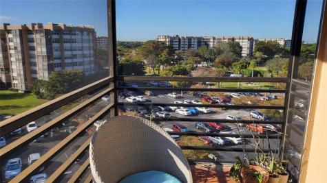 1400 Saint Charles Place Pembroke Pines FL 33026