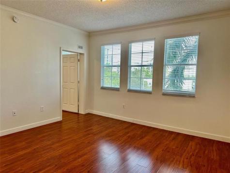 533 NE 3rd Avenue Fort Lauderdale FL 33301