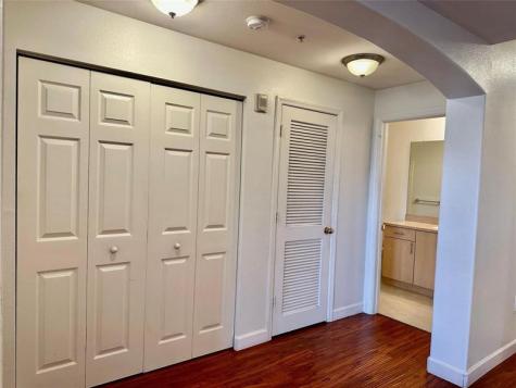 533 NE 3rd Avenue Fort Lauderdale FL 33301
