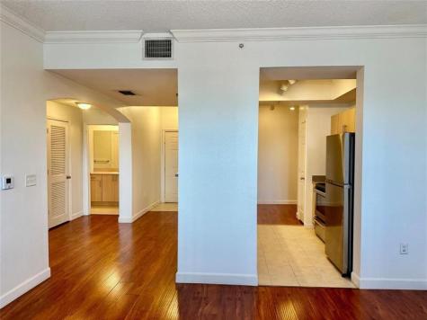 533 NE 3rd Avenue Fort Lauderdale FL 33301
