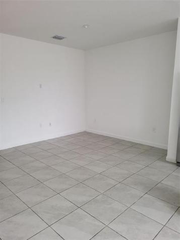 2354 NW 125 Street Miami FL 33167