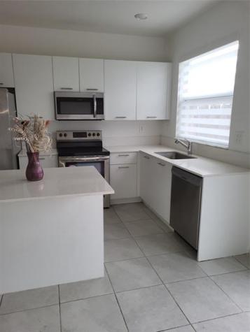2354 NW 125 Street Miami FL 33167