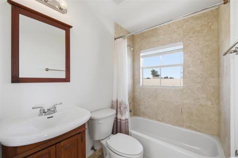 2515 NE 18th Street Fort Lauderdale FL 33305