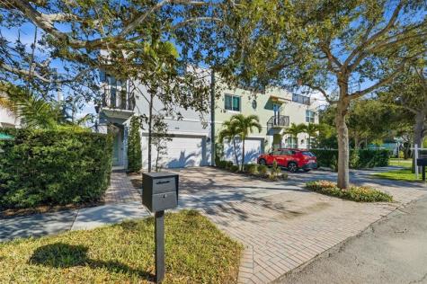2515 NE 18th Street Fort Lauderdale FL 33305