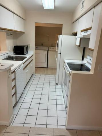 9833 Westview Drive Coral Springs FL 33076