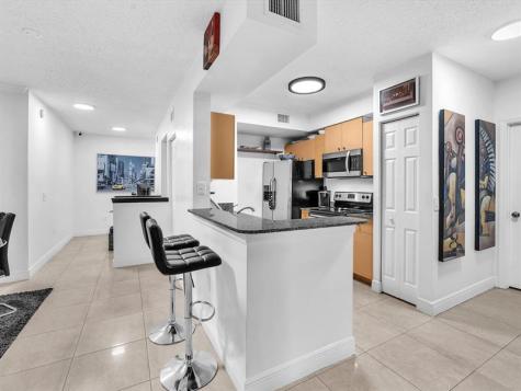 2478 Centergate Drive Miramar FL 33025