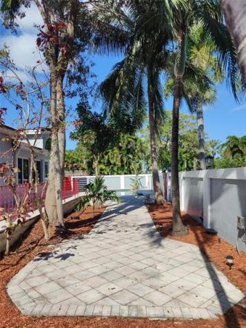 733 NE 18th Avenue Fort Lauderdale FL 33304