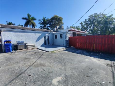 733 NE 18th Avenue Fort Lauderdale FL 33304