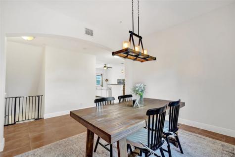 228 SW 6th Court Pompano Beach FL 33060