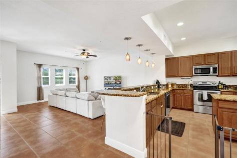 228 SW 6th Court Pompano Beach FL 33060