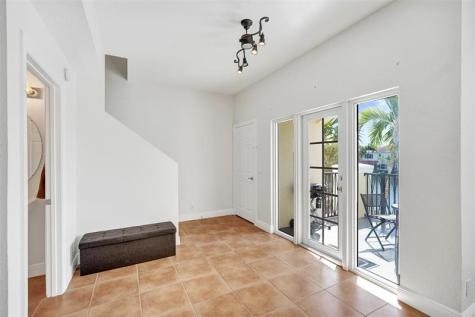 228 SW 6th Court Pompano Beach FL 33060