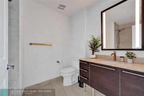 1900 N Bayshore Drive Miami FL 33132