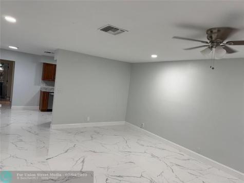 3809 NW 78th Terrace Coral Springs FL 33065