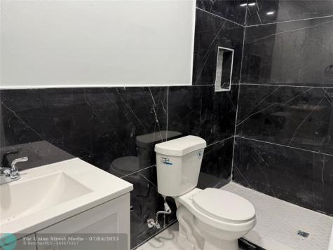 3809 NW 78th Terrace Coral Springs FL 33065