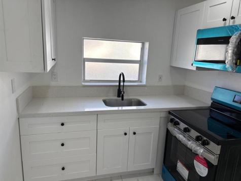 230 A SW 11 Street Dania Beach FL 33004