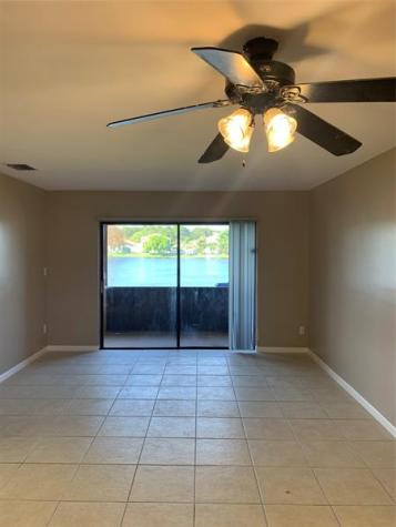 312 NW 106th Te Pembroke Pines FL 33026