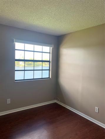 312 NW 106th Te Pembroke Pines FL 33026