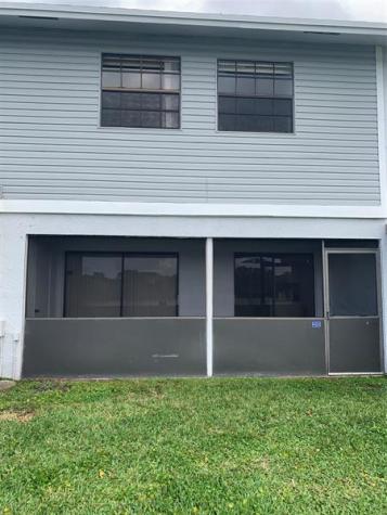 312 NW 106th Te Pembroke Pines FL 33026