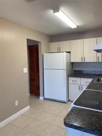 312 NW 106th Te Pembroke Pines FL 33026
