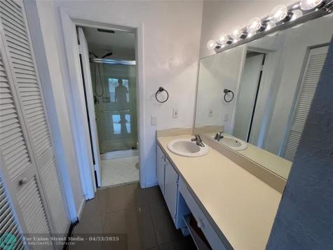 2900 NW 42nd Avenue Coconut Creek FL 33066