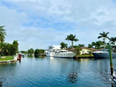 3111 NE 51st Street Fort Lauderdale FL 33308