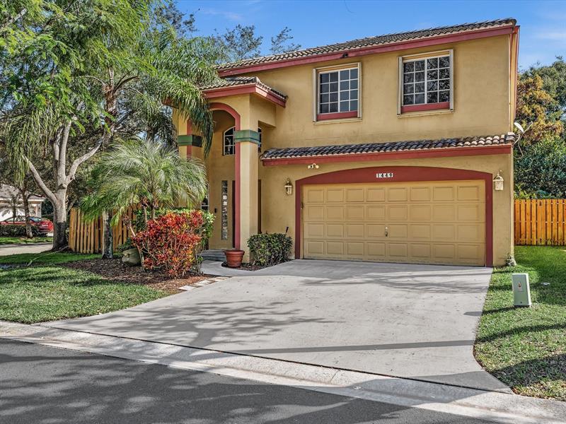 1449 Banyan Circle Pompano Beach FL 33069