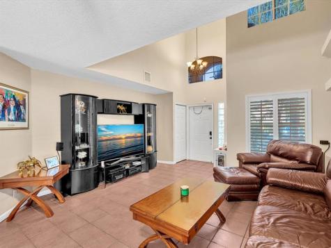 1449 Banyan Circle Pompano Beach FL 33069