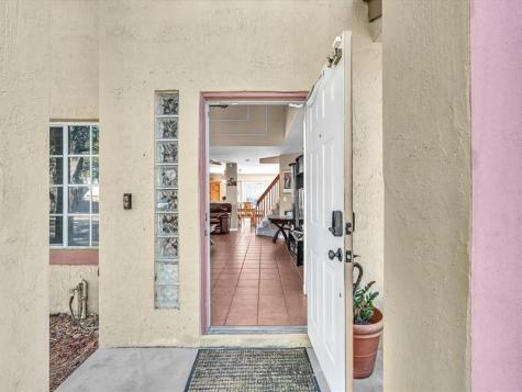 1449 Banyan Circle Pompano Beach FL 33069