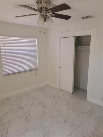 770 NE 38 Oakland Park FL 333334