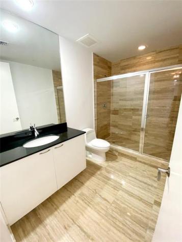 16001 Collins Avenue Sunny Isles Beach FL 33160