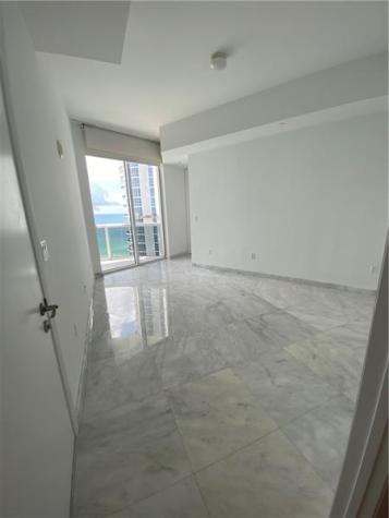 16001 Collins Avenue Sunny Isles Beach FL 33160