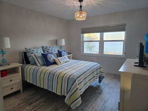 1035 Hillsboro Mile Hillsboro Beach FL 33062
