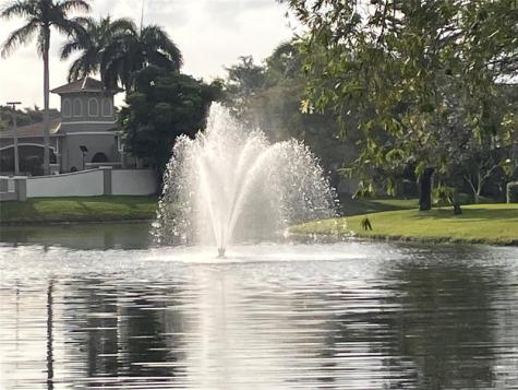 2710 Nassau Bend Coconut Creek FL 33066