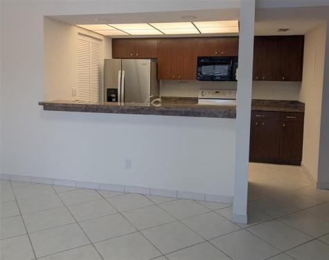 1061 NW 122nd Terrace Pembroke Pines FL 33026