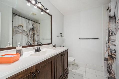 8208 NW 8th Place Fort Lauderdale FL 33324