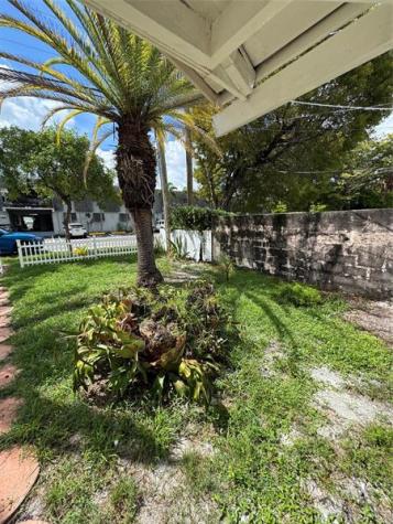 113 SE 4th Street Hallandale Beach FL 33009