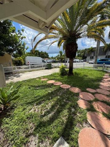 113 SE 4th Street Hallandale Beach FL 33009