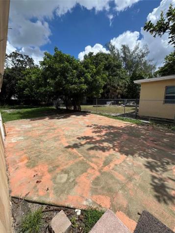113 SE 4th Street Hallandale Beach FL 33009