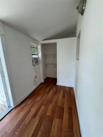 113 SE 4th Street Hallandale Beach FL 33009