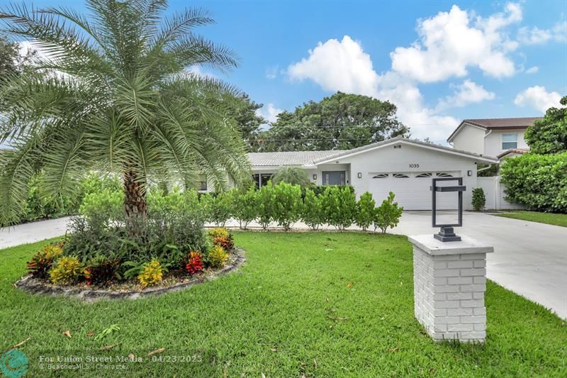 1035 NW 5th Avenue Boca Raton FL 33432