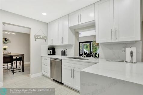 1035 NW 5th Avenue Boca Raton FL 33432