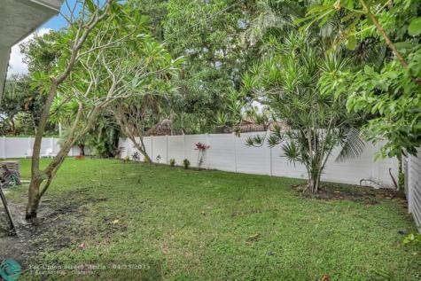 1035 NW 5th Avenue Boca Raton FL 33432