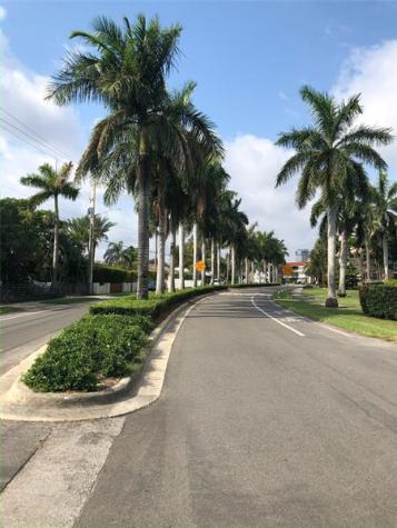 500 Layne Boulevard Hallandale Beach FL 33009