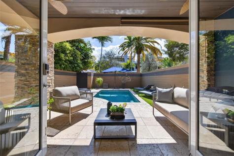 1215 NE 1st Street Fort Lauderdale FL 33301