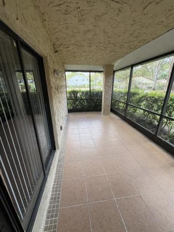 68 Wimbledon Lake Drive Plantation FL 33324