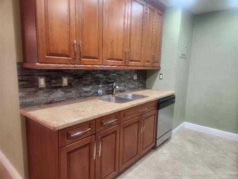 1261 NE 2nd Street Pompano Beach FL 33060