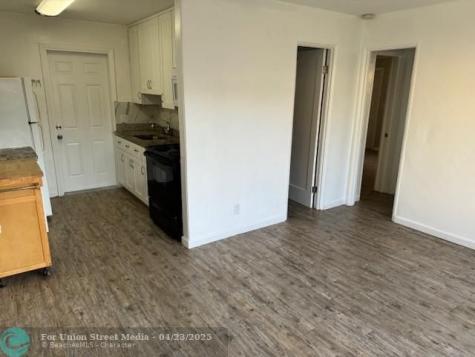 516 SW 15th Street Fort Lauderdale FL 33315