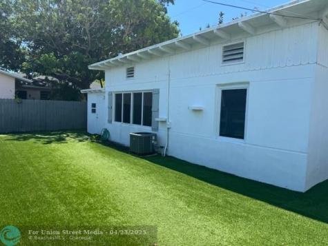 516 SW 15th Street Fort Lauderdale FL 33315